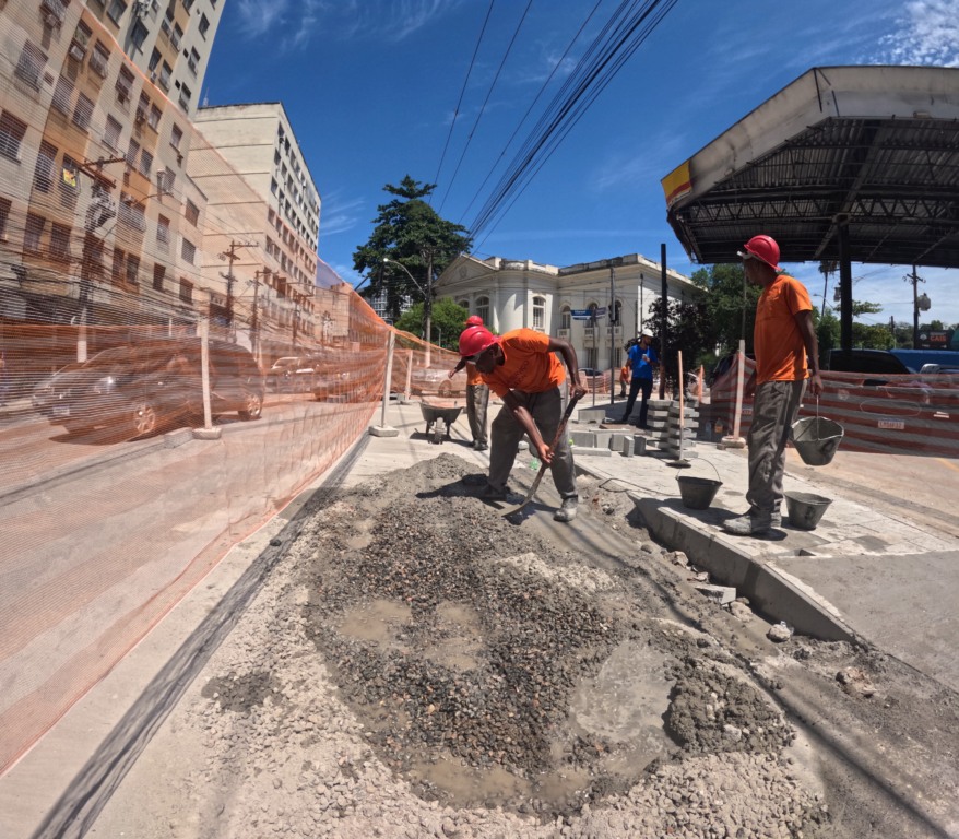 Obras no Centro de Niterói avançam para novo trecho da Amaral Peixoto