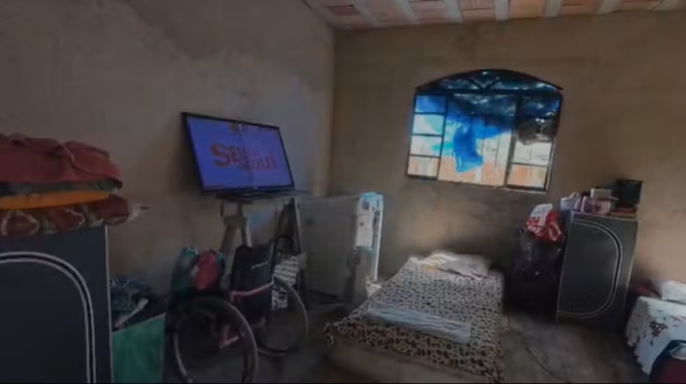 Operação interdita abrigo ilegal para idosos em São Gonçalo; 12 são resgatados e homem é preso