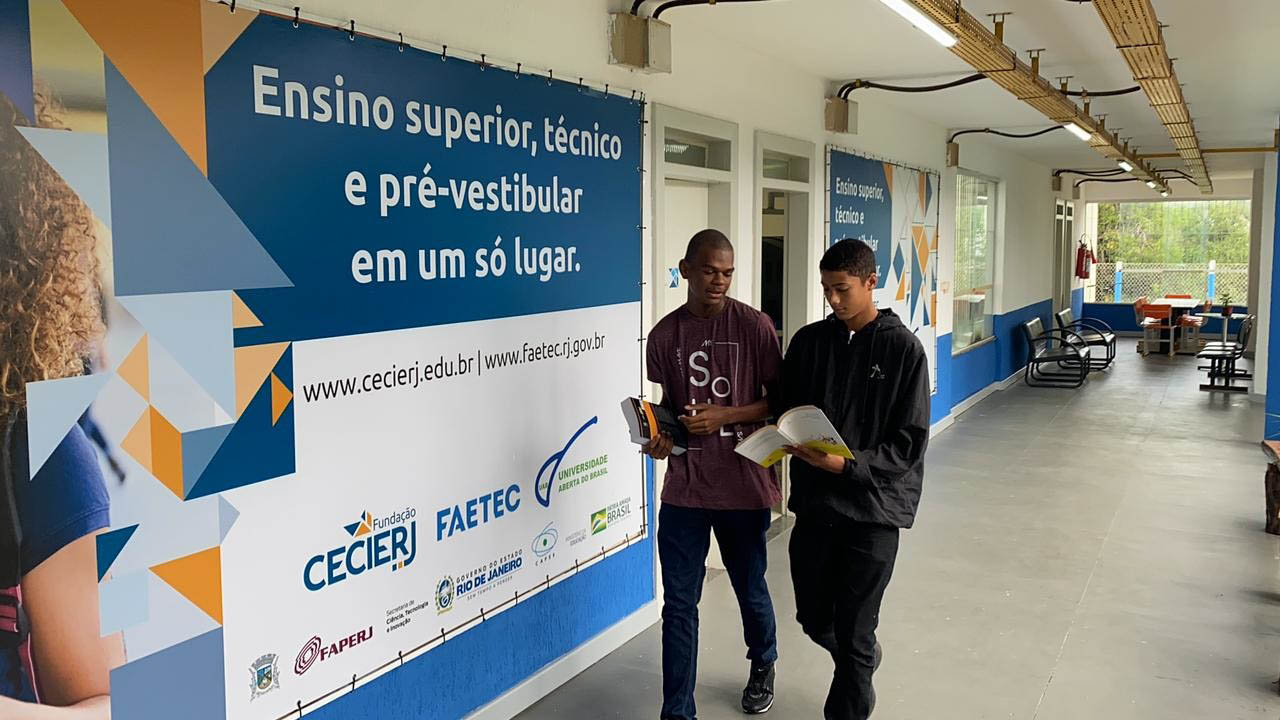 Vestibular Cederj 2026.2 estende inscrições até 24 de maio e oferece mais de 7,5 mil vagas no RJ