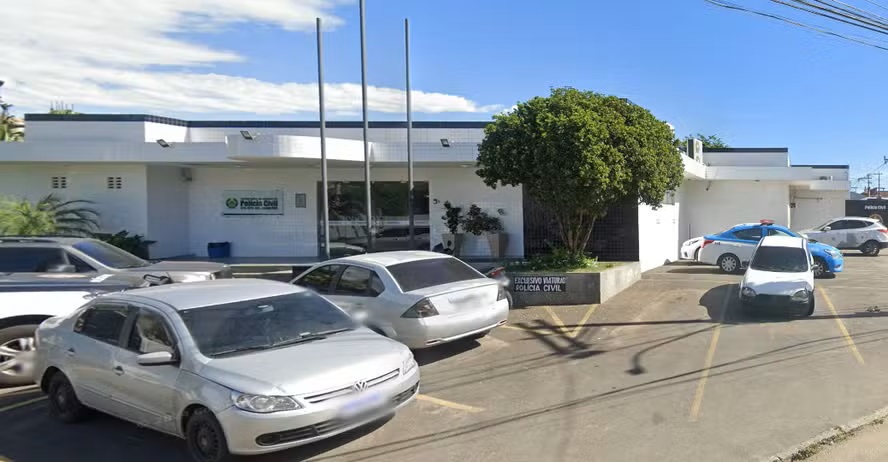 Operação prende seis policiais penais por esquema de corrupção e tráfico em presídios de Campos