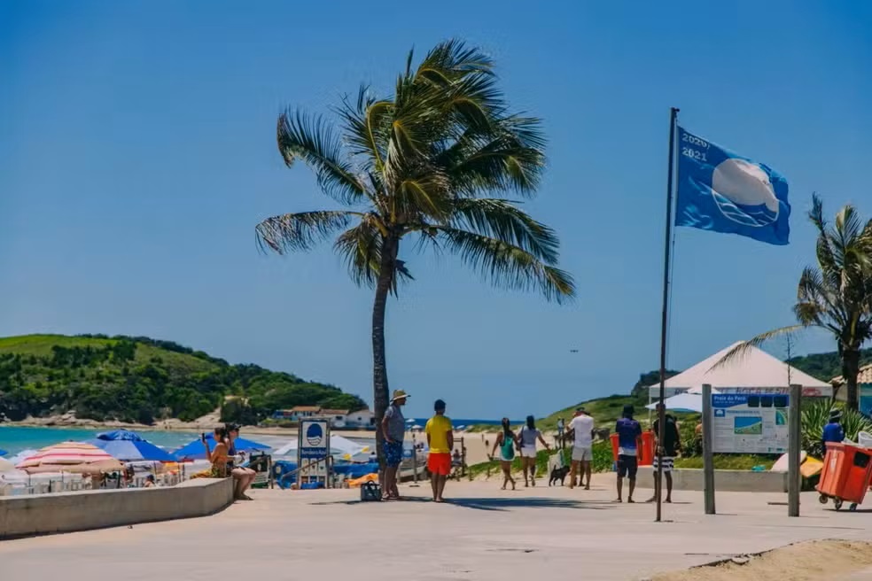 Praias do Pontal do Peró e do Foguete encerram antes do previsto temporada Bandeira Azul em Cabo Frio