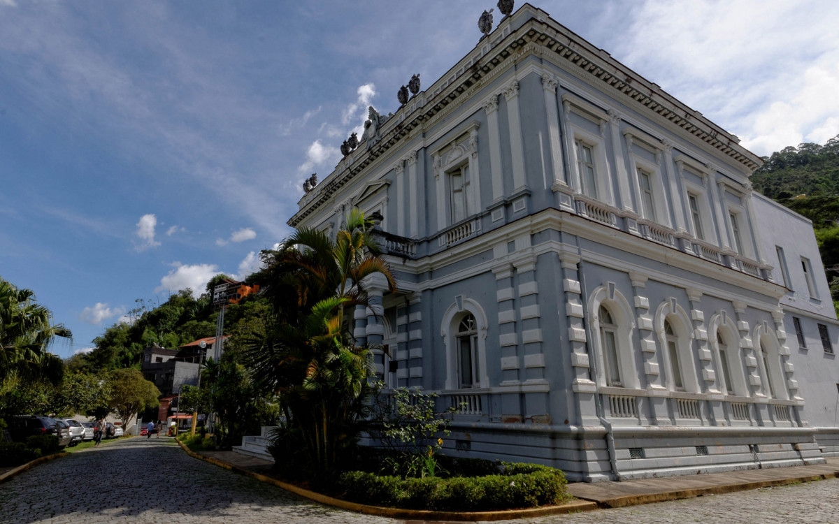 UFF de Nova Friburgo abre inscrições para cursos gratuitos de férias voltados às ciências