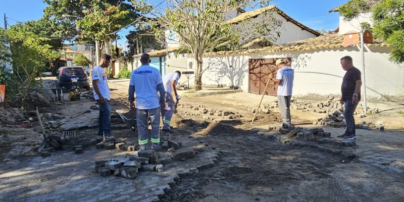 Prefeitura de Cabo Frio intensifica obras de drenagem e manutenção viária no bairro Portinho