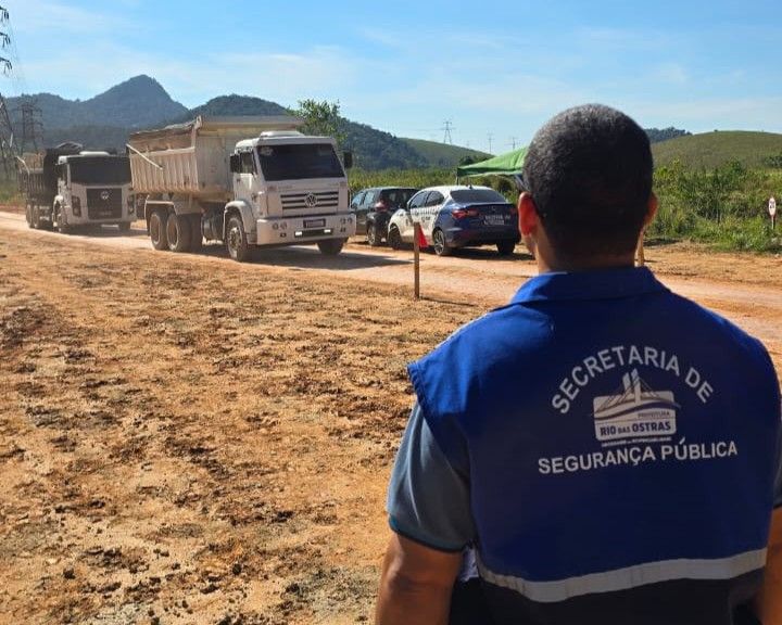 Fiscalização apura possível infração ambiental e de trânsito na região de Cantagalo