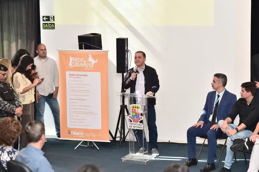 Niterói cria Rede Caramelo e confirma Hospital Municipal Veterinário para ampliar proteção aos animais