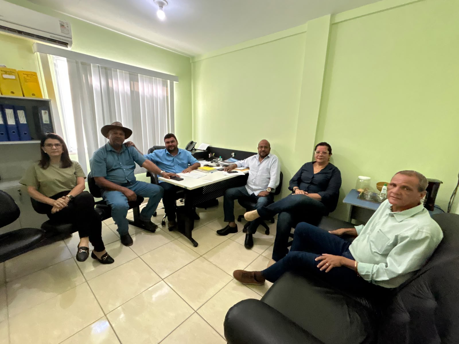Maioria dos Vereadores protocolam chapa para comandar a Câmara de Quissamã em 2027 e 2028