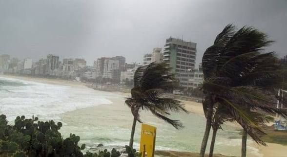 Rio de Janeiro pode ter rajadas de vento de até 76 km/h neste sábado; veja as orientações para evitar acidentes